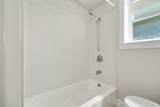 215 Tunnel Avenue - Photo 44