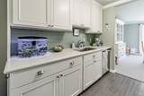 112 Surrey Lane - Photo 7