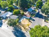 402 Grove Avenue - Photo 2
