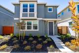 128 Clownfish Street - Photo 1