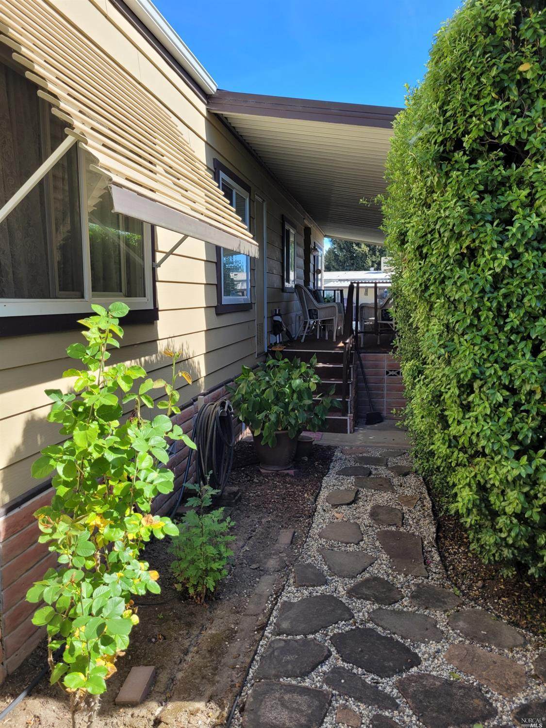 113 Shamrock Circle - Photo 1