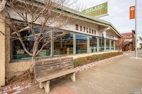 13400 101 Highway - Photo 1
