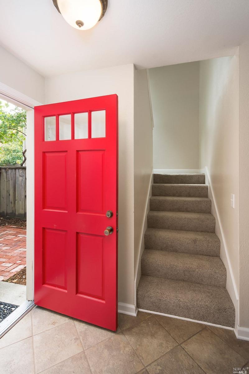 102 Spruce Place - Photo 1