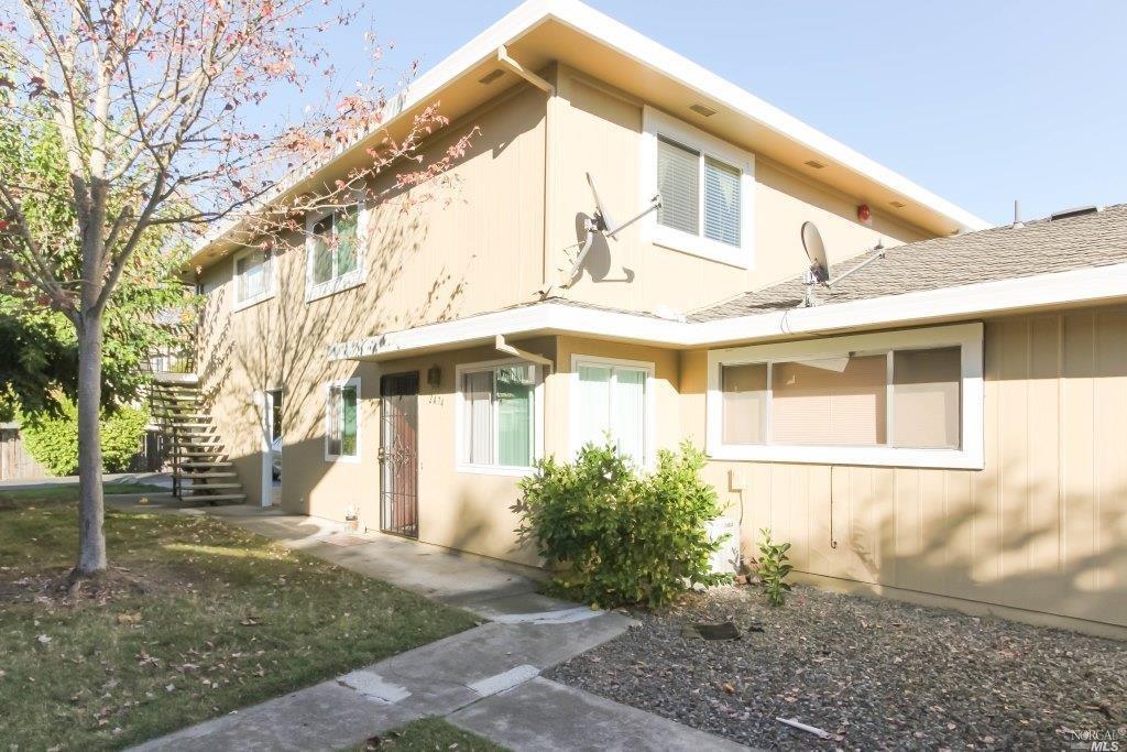2474 Plata Court - Photo 1