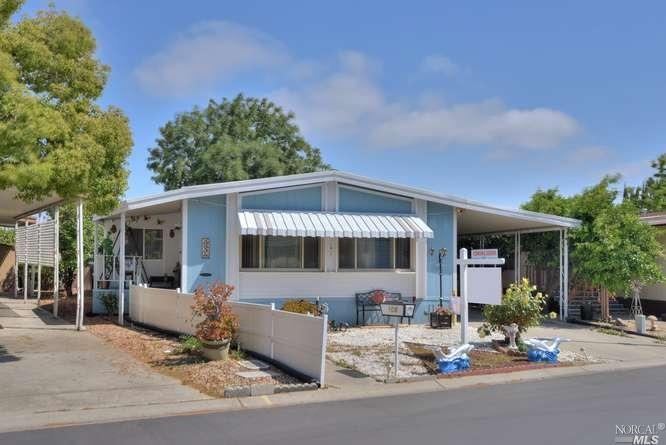 108 Diana Way - Photo 1