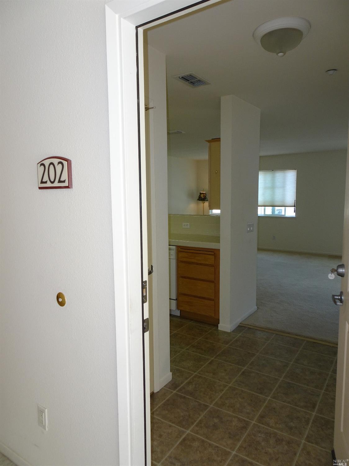 530 Entrada Drive - Photo 1