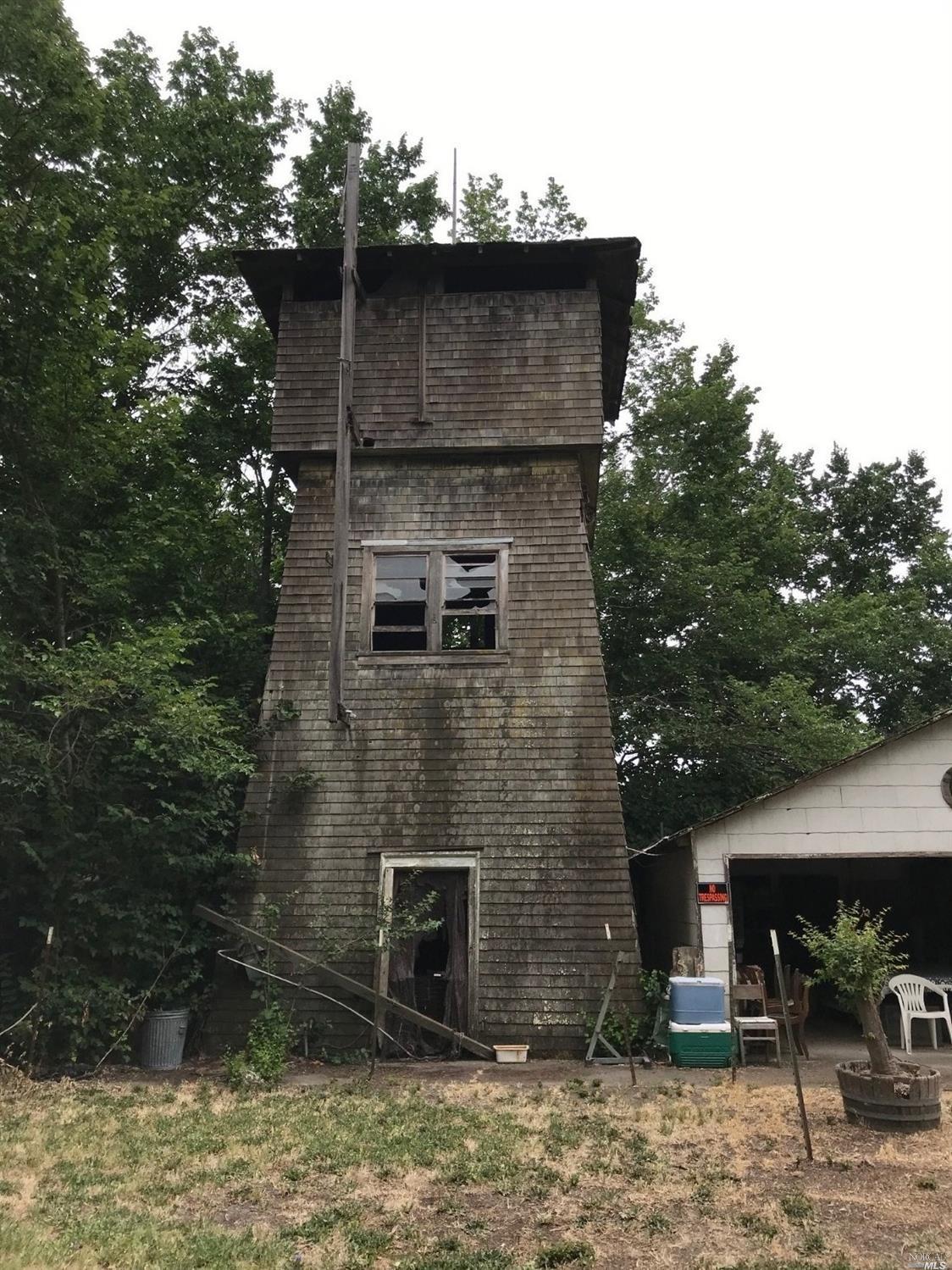 1448 Oak Street - Photo 1