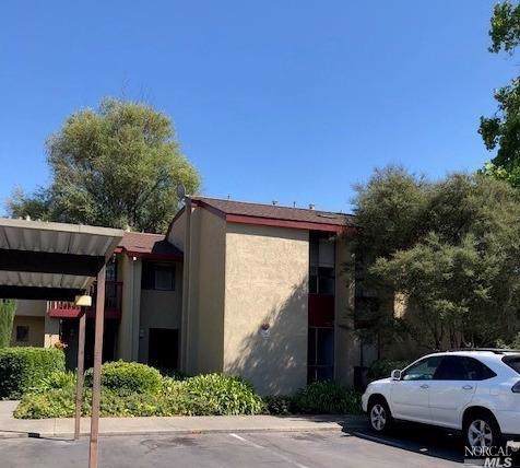 69 Redwood Court - Photo 1