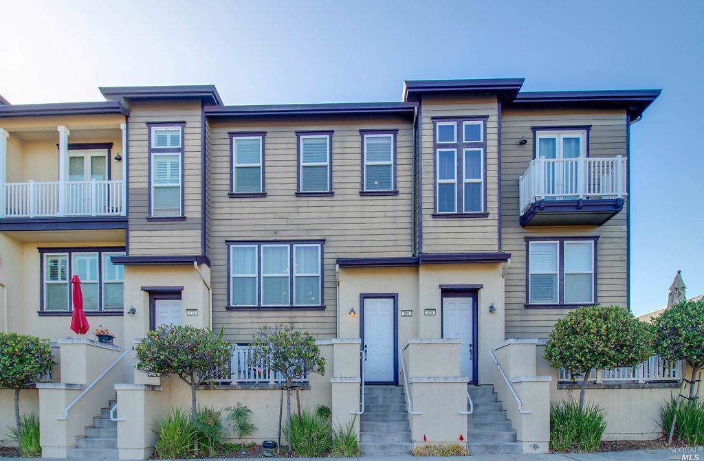321 Marina Village Parkway - Photo 1