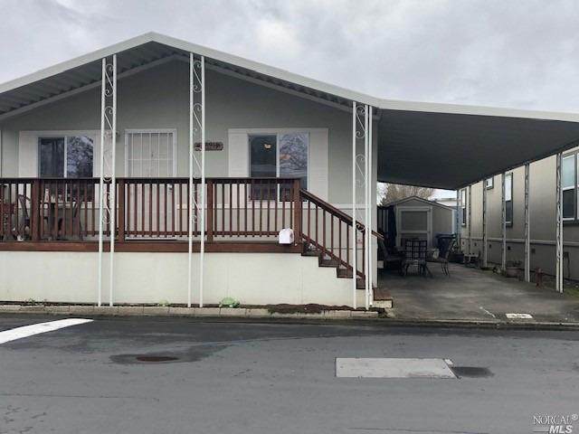 290 Ricardo Avenue - Photo 1
