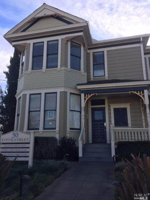 30 5th Street - Photo 1