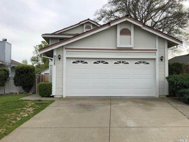 902 Meadowhawk Drive - Photo 1