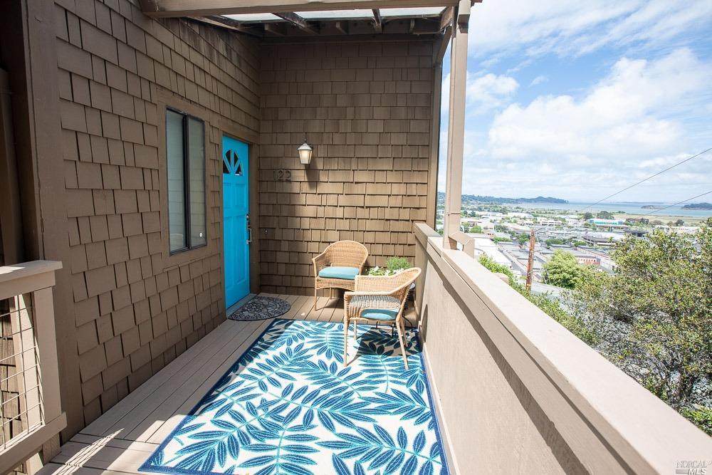 122 Tiburon Boulevard - Photo 1