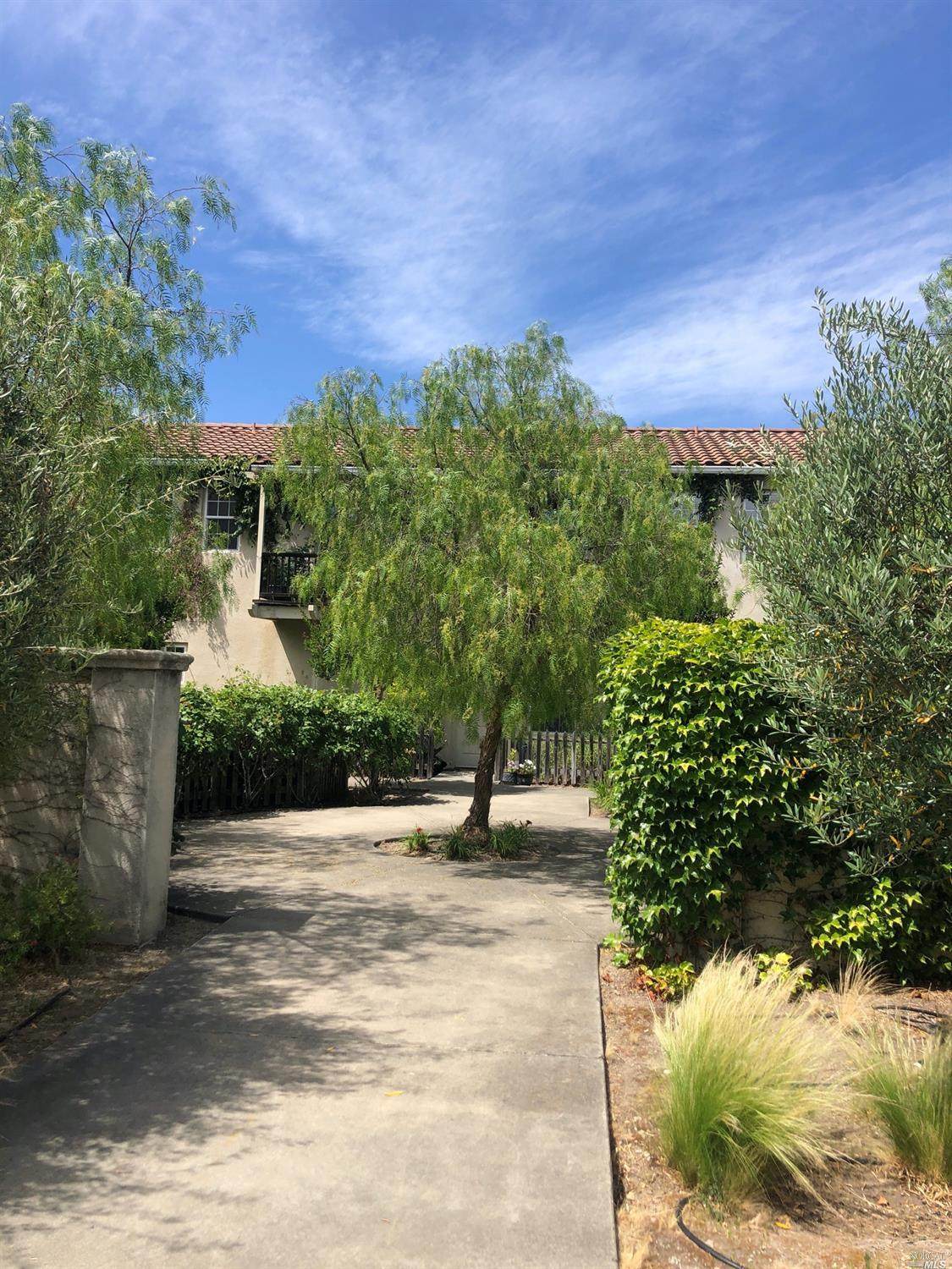 450 Saunders Drive - Photo 1