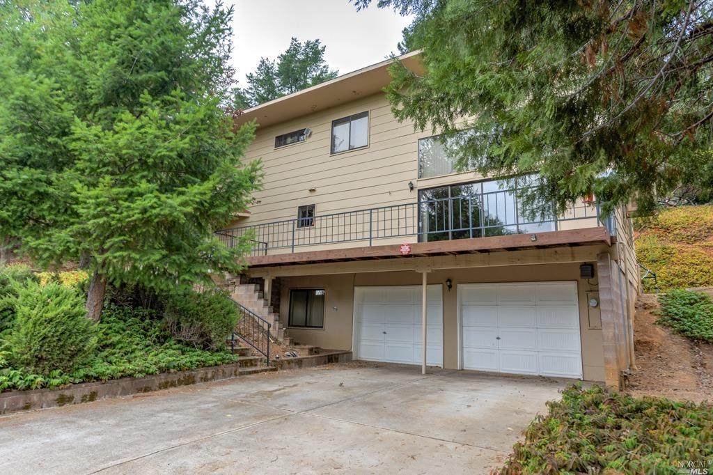 3611 Fircrest Court - Photo 1