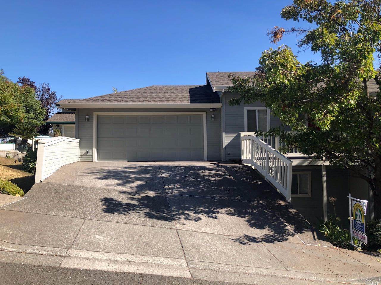 1830 Mountview Terrace - Photo 1