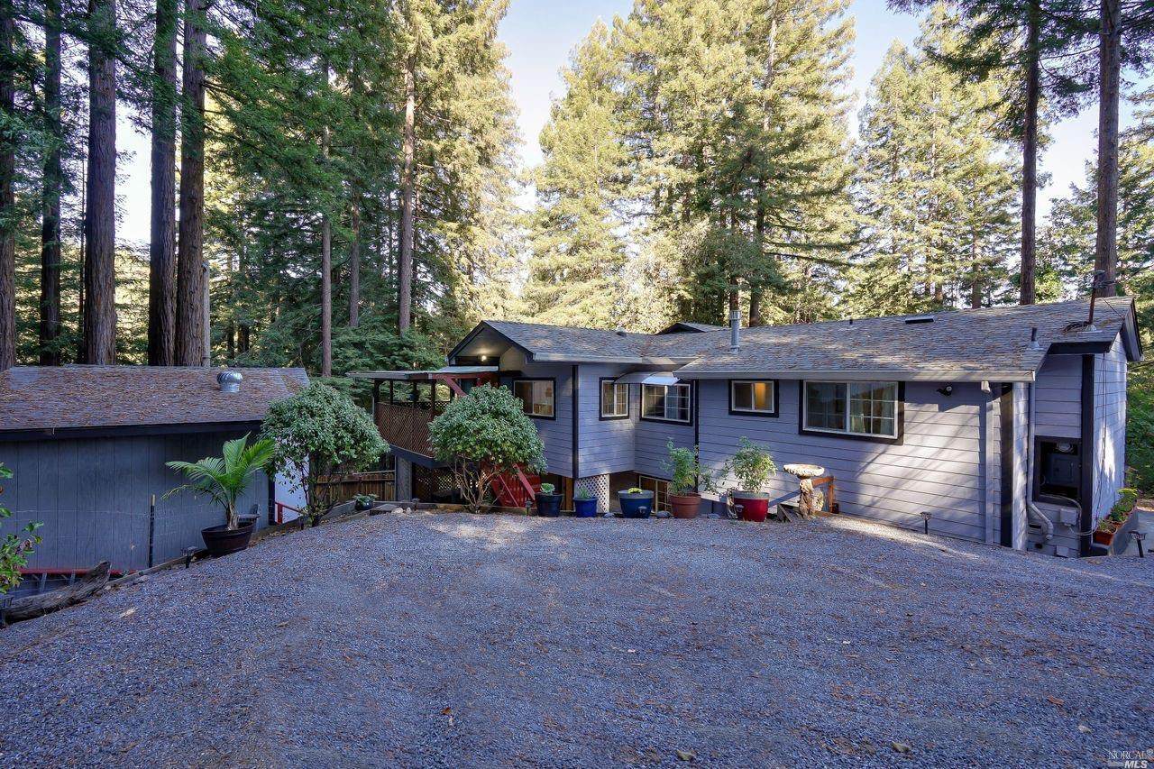 17400 Summit Avenue - Photo 1