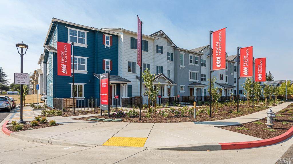 360 Pear Tree Terrace - Photo 1
