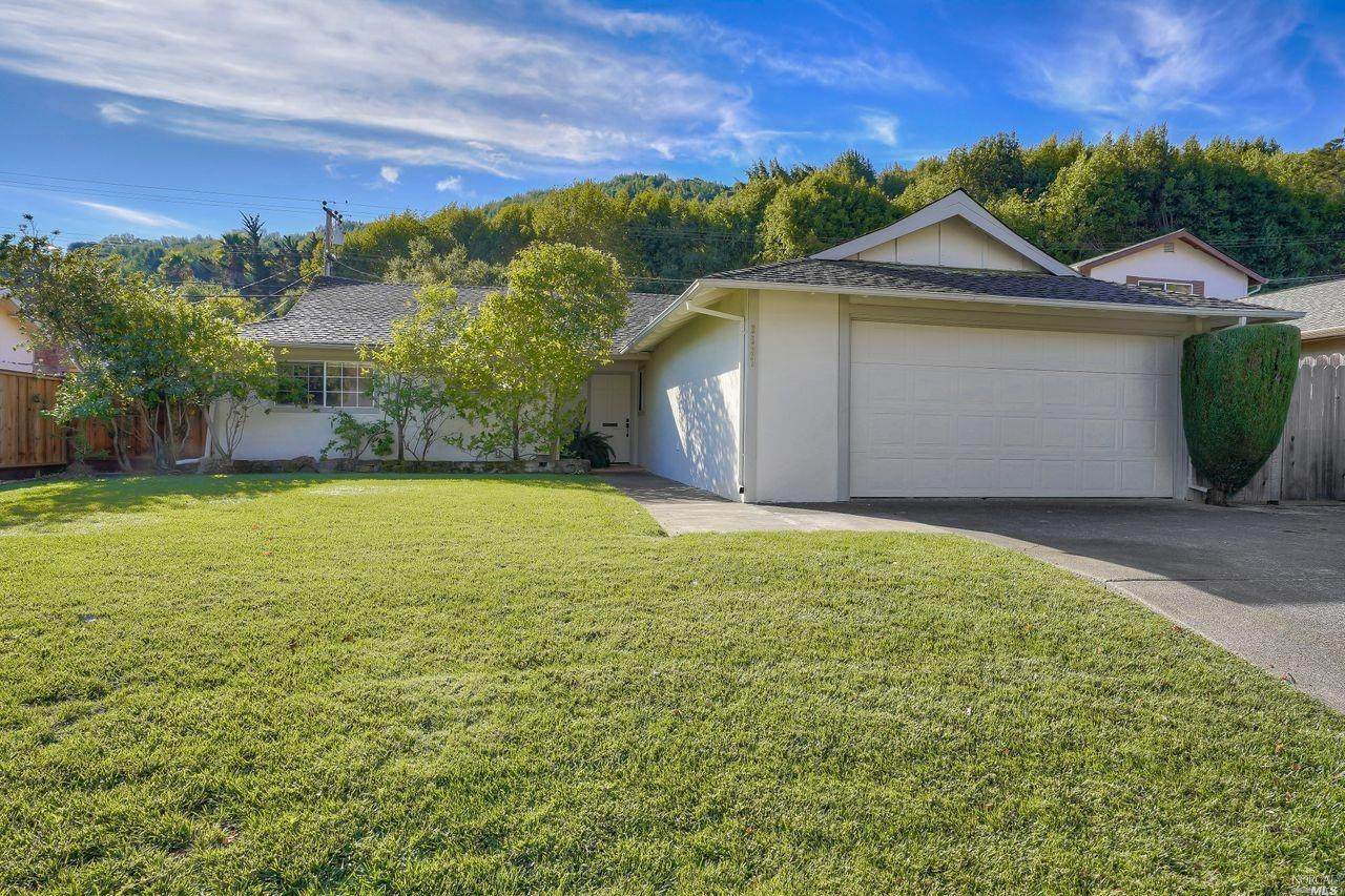 2537 Center Road - Photo 1