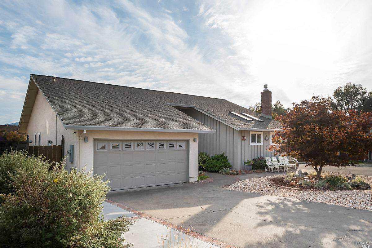 18 Andreas Circle - Photo 1