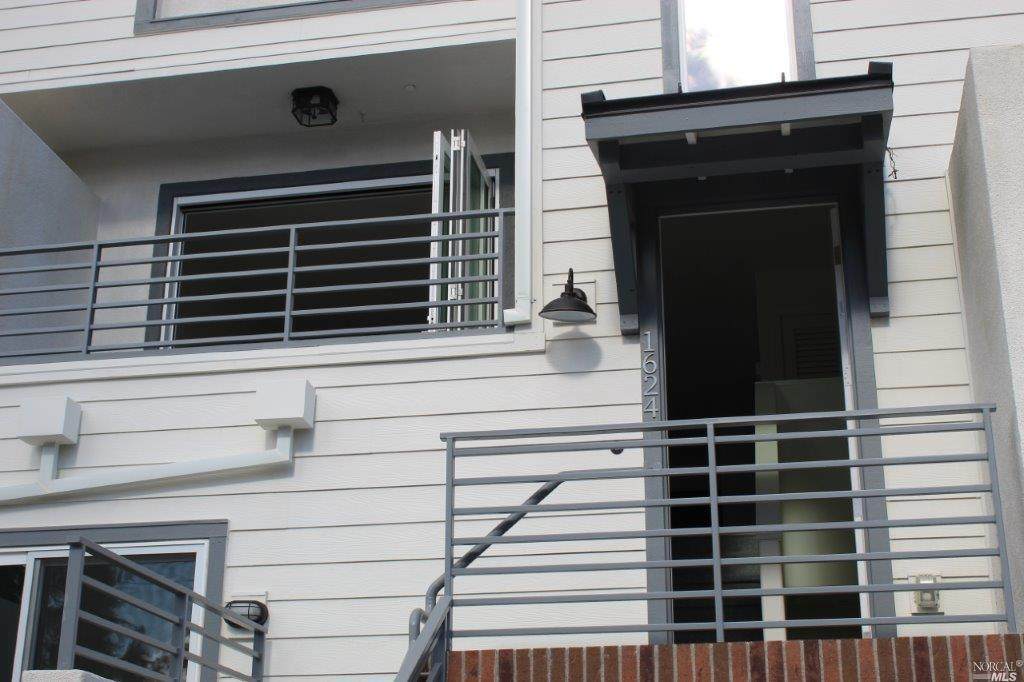 1624 3rd Street - Photo 1