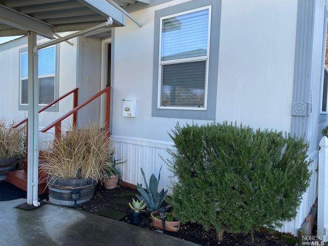 156 El Crystal Street - Photo 1