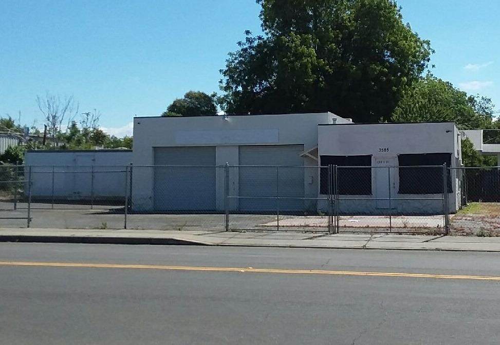 3585 Myers Street - Photo 1