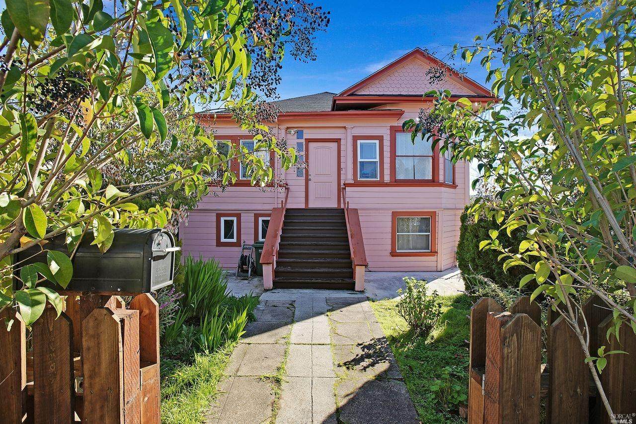 104 Shaver Street - Photo 1