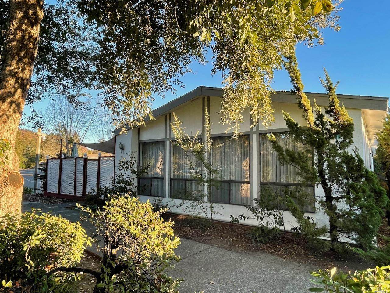111 Brooktrail Court - Photo 1