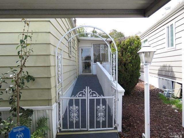 5 Oceano Place - Photo 1