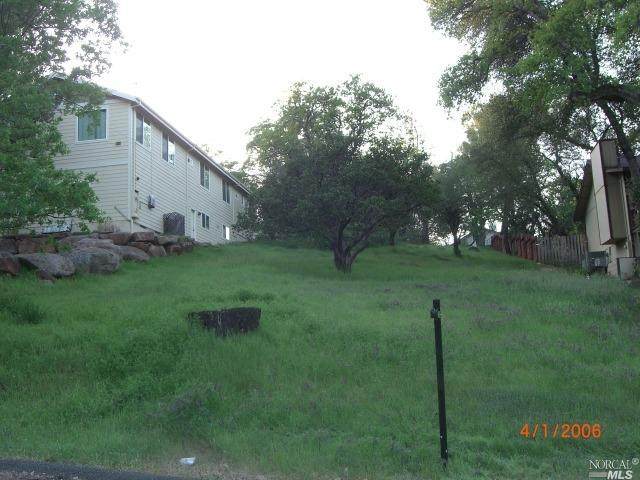 18420 North Shore Drive - Photo 1