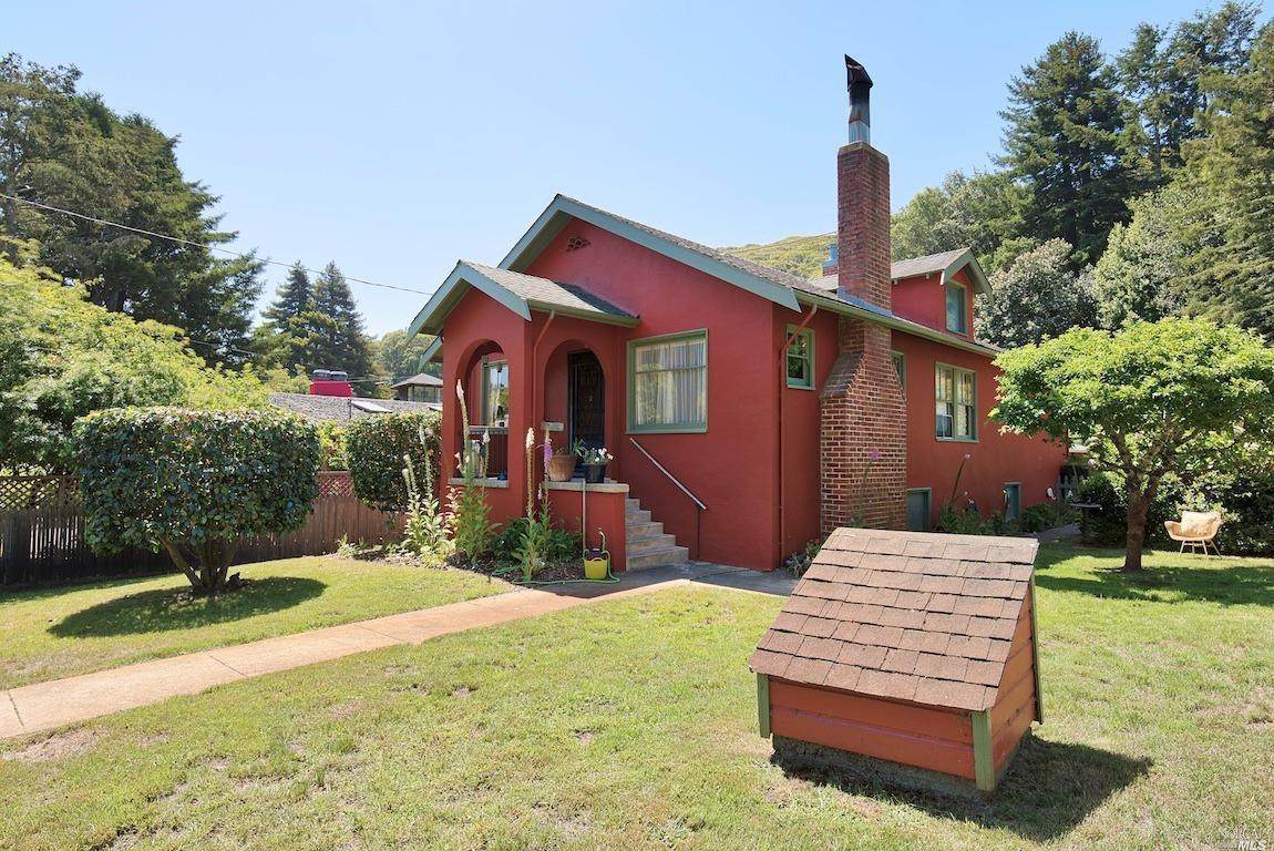 55 Inverness Way - Photo 1
