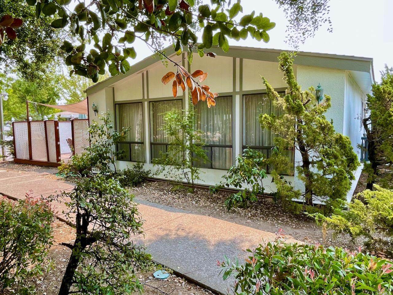 111 Brooktrail Court - Photo 1