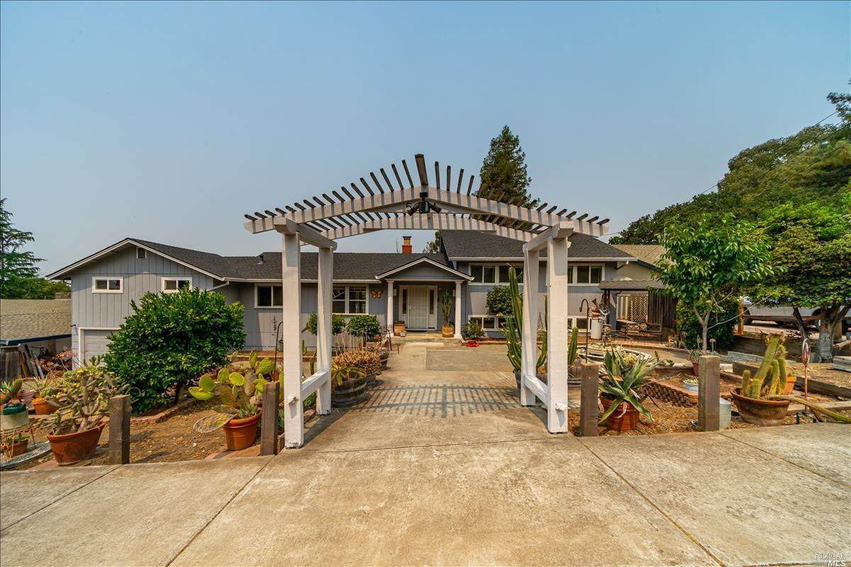 5051 Boulder Lane - Photo 1