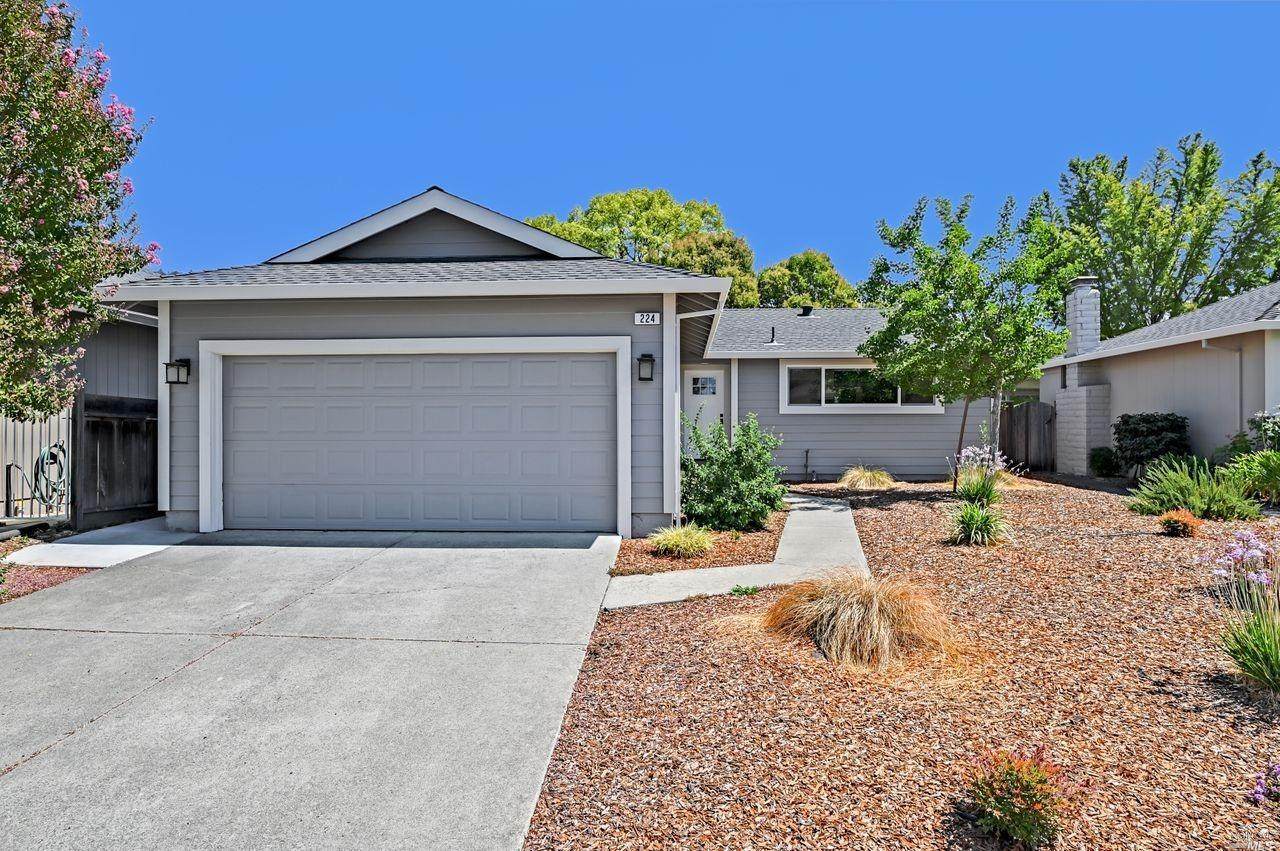 224 Mountain View Drive - Photo 1