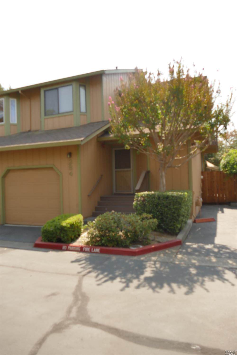 284 Underhill Drive - Photo 1