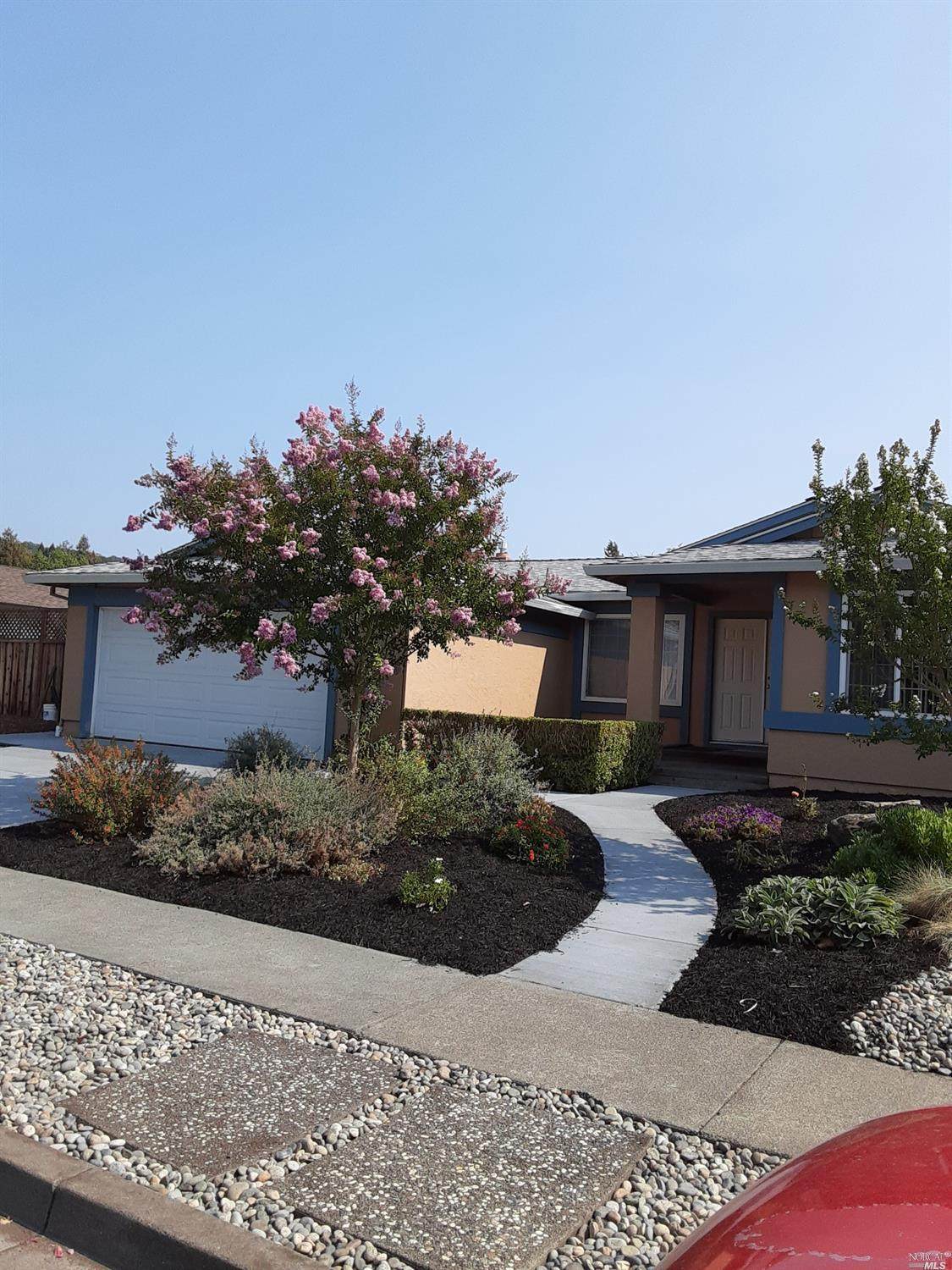 4204 Leafwood East Circle - Photo 1