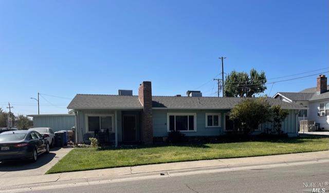 815 Flores Way - Photo 1