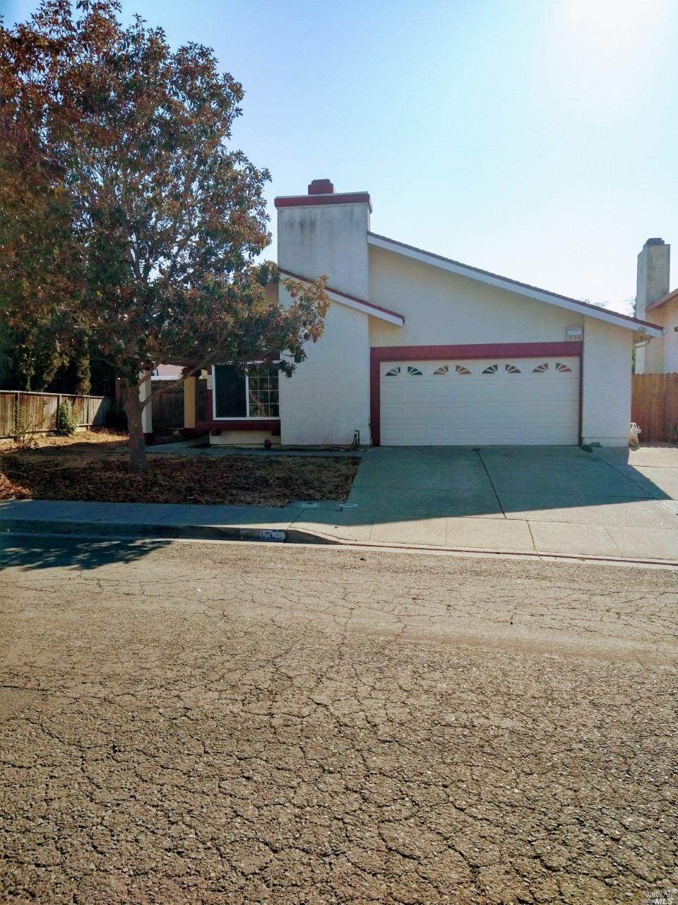 109 Peppercorn Court - Photo 1