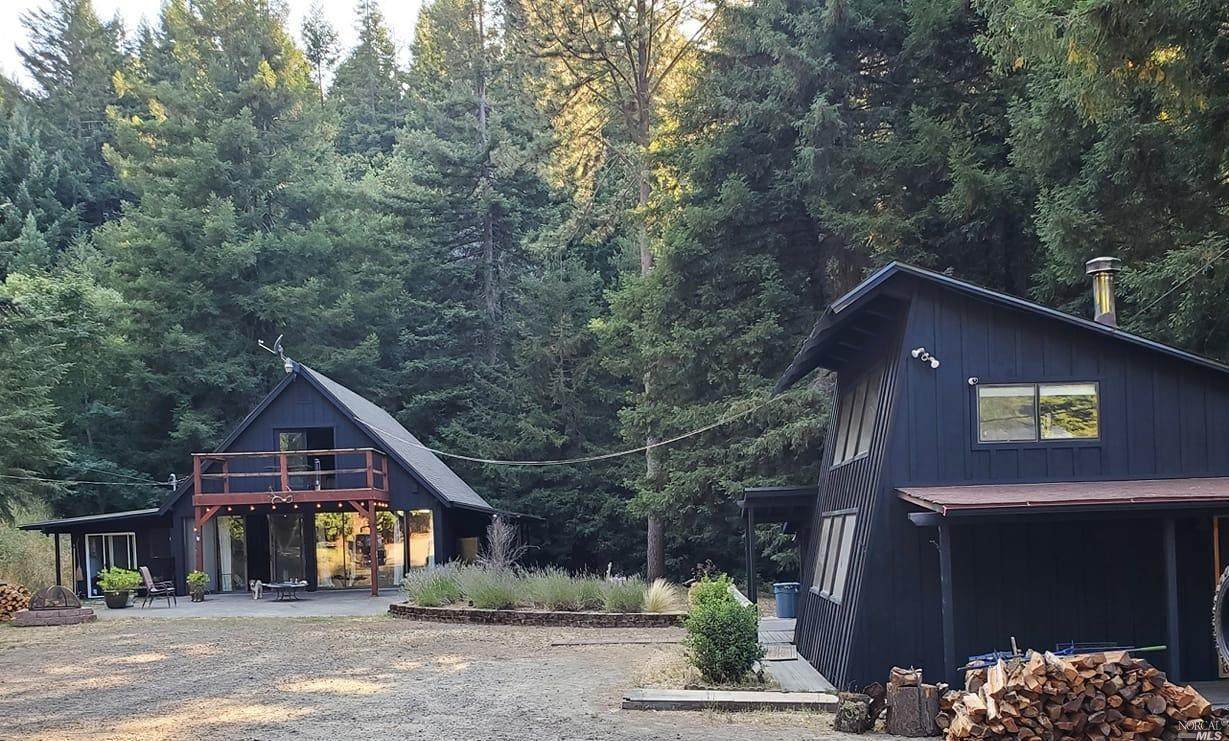 19500 Mountain View Road - Photo 1