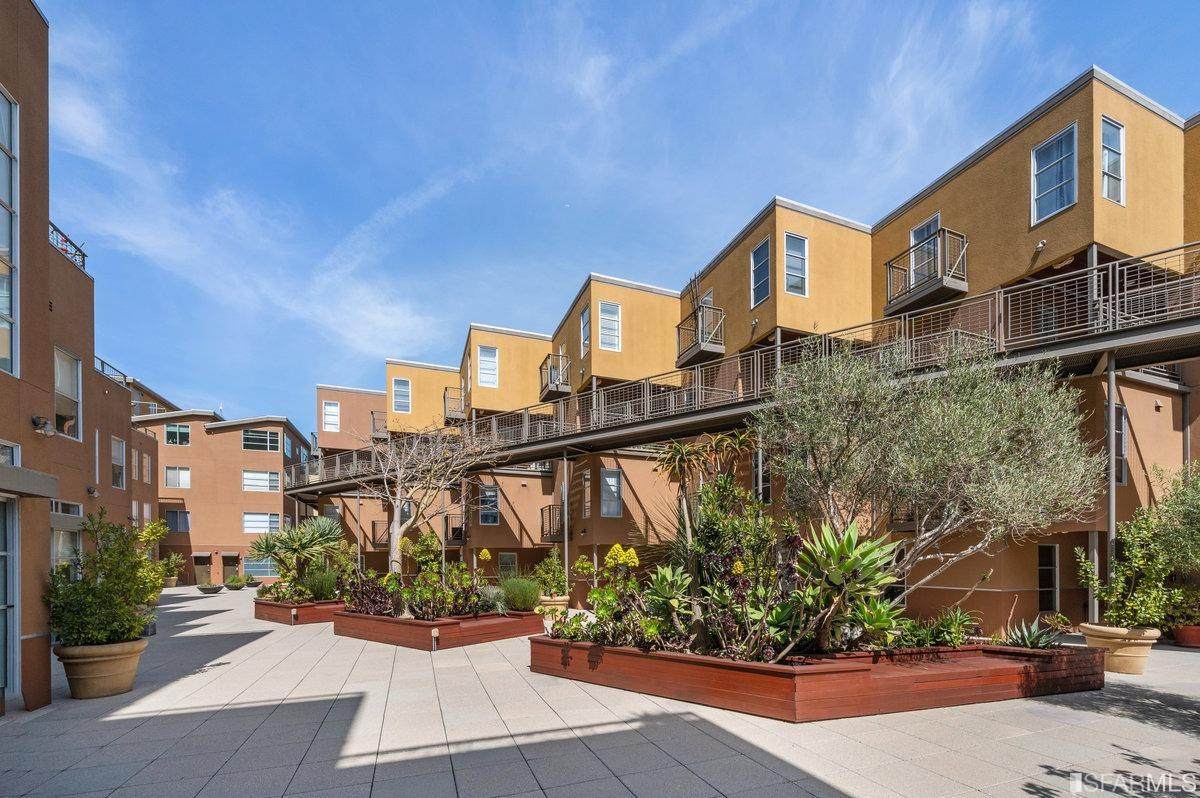 25 Sierra Street - Photo 1