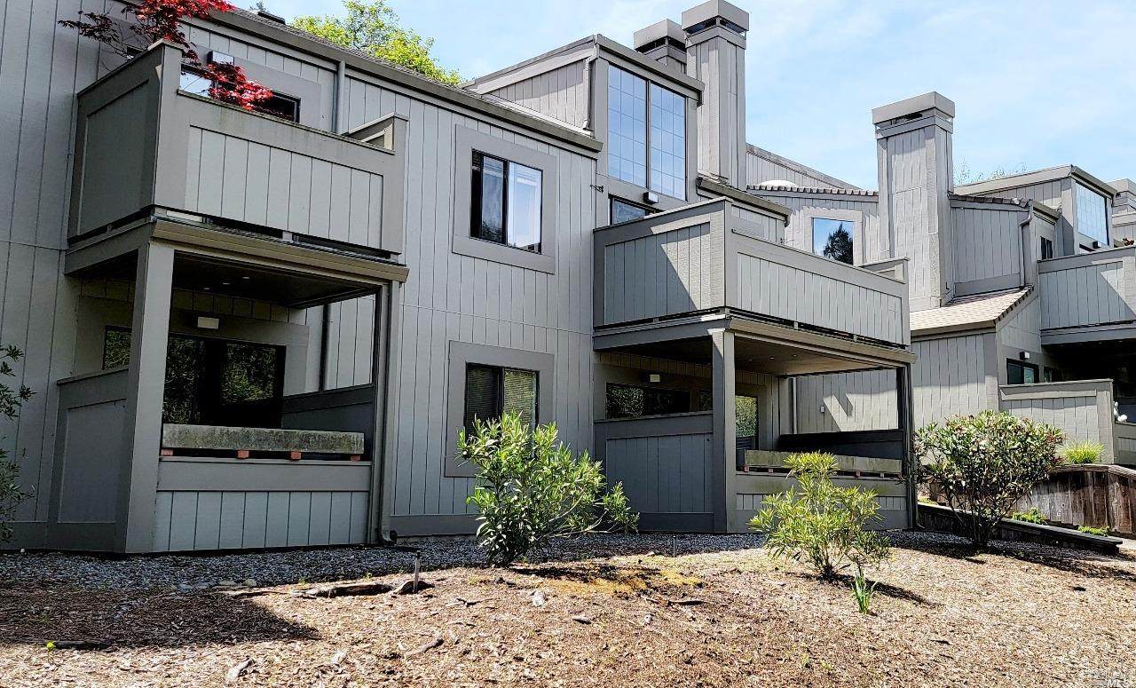 134 Oriole Circle - Photo 1