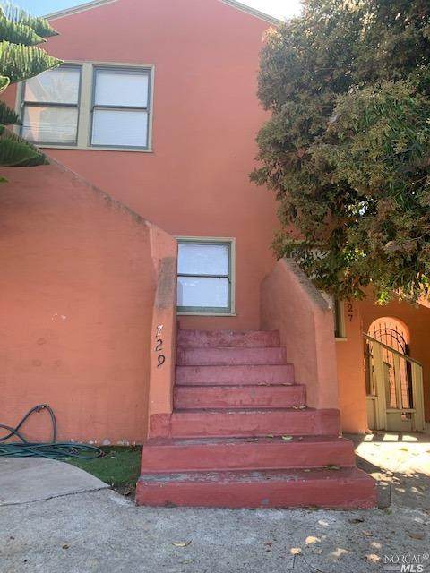 727 Florida Street - Photo 1