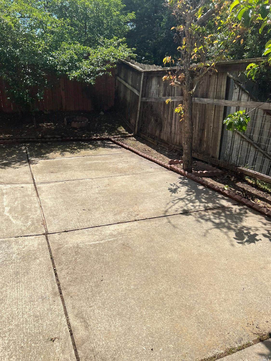 125 Nalisty Drive - Photo 1