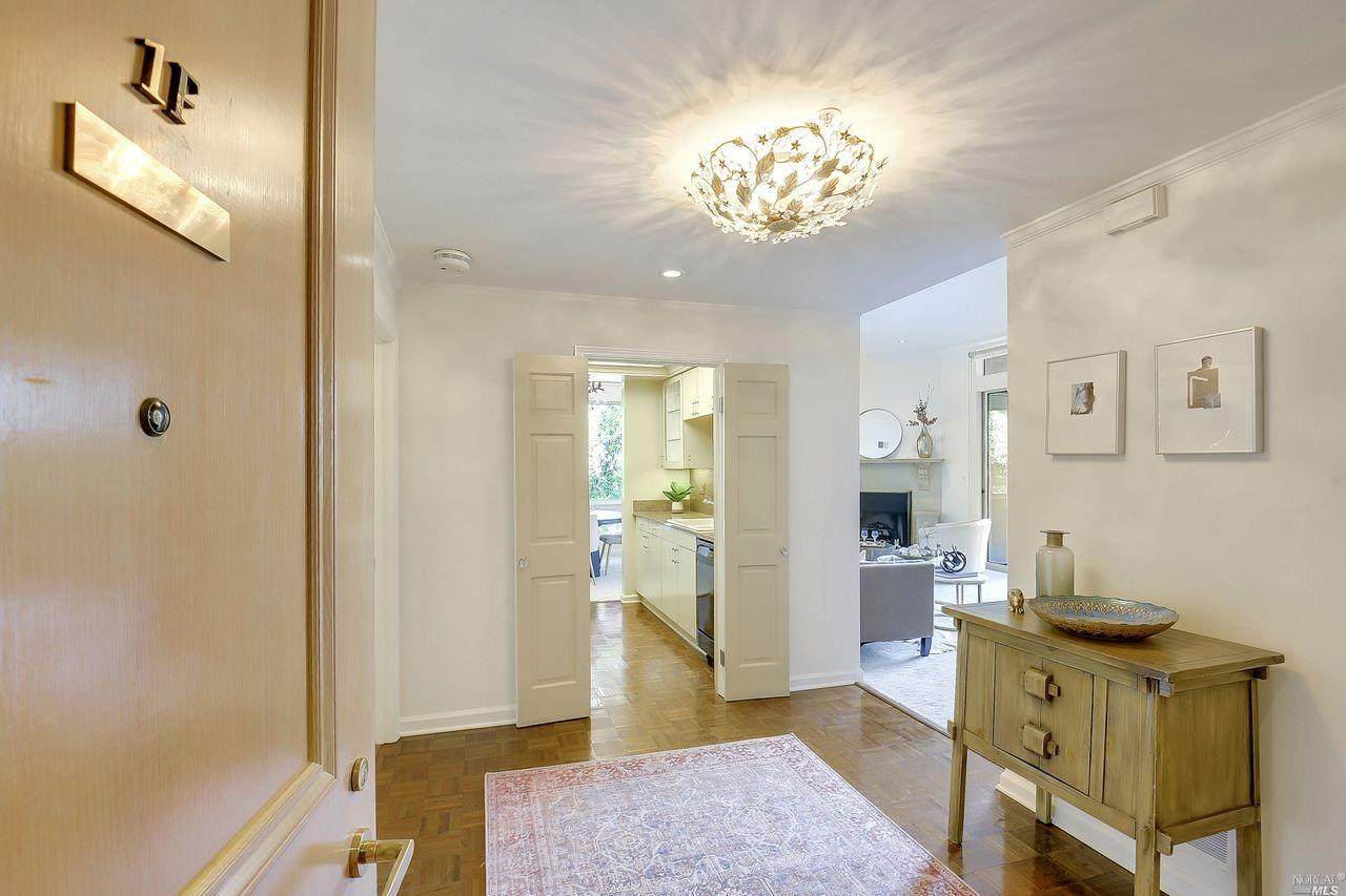 600 Deer Valley Road - Photo 1