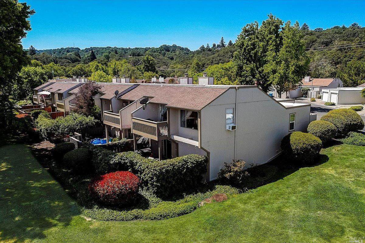 2098 Knolls Drive - Photo 1