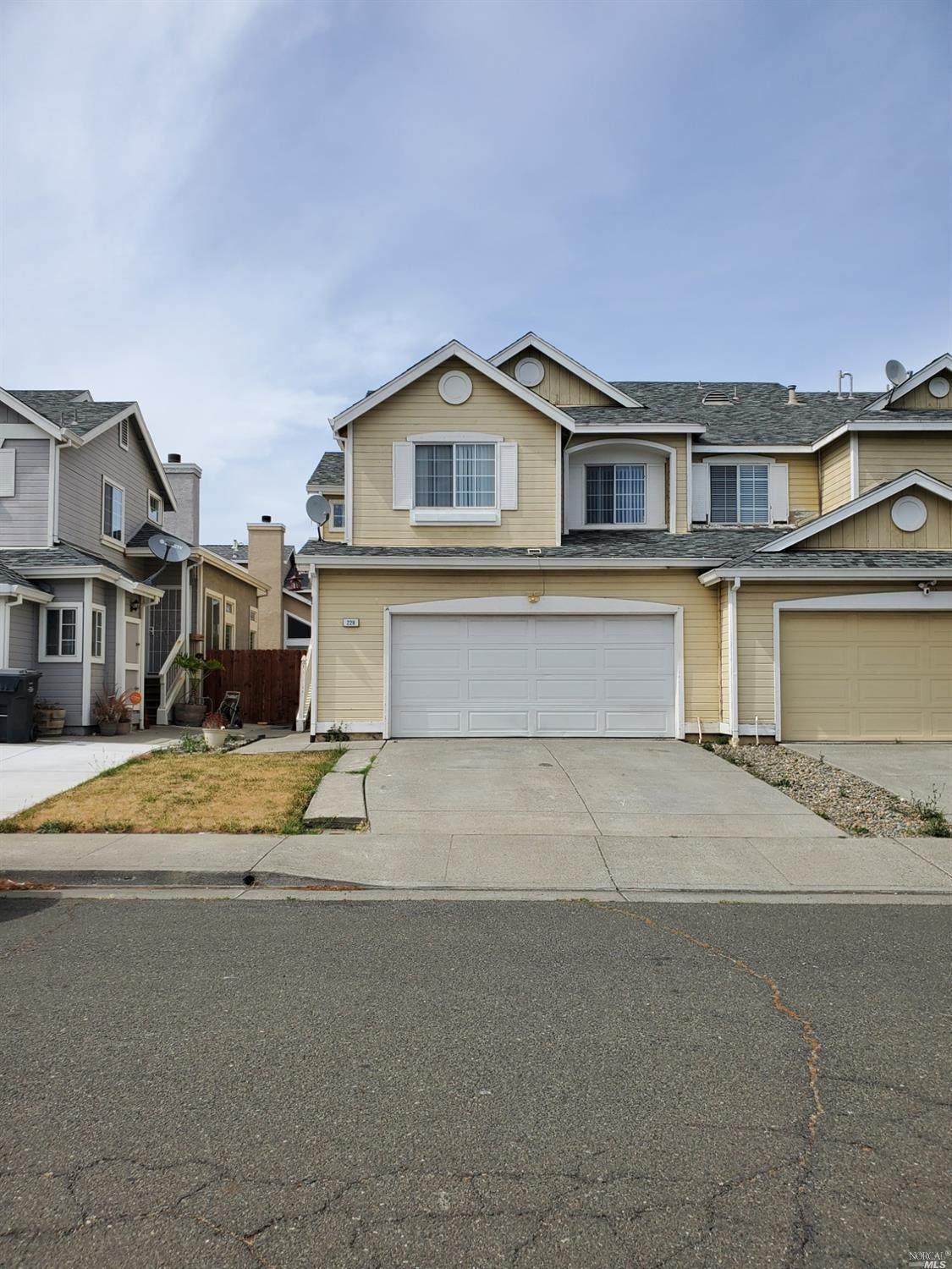 228 Redstone Circle - Photo 1