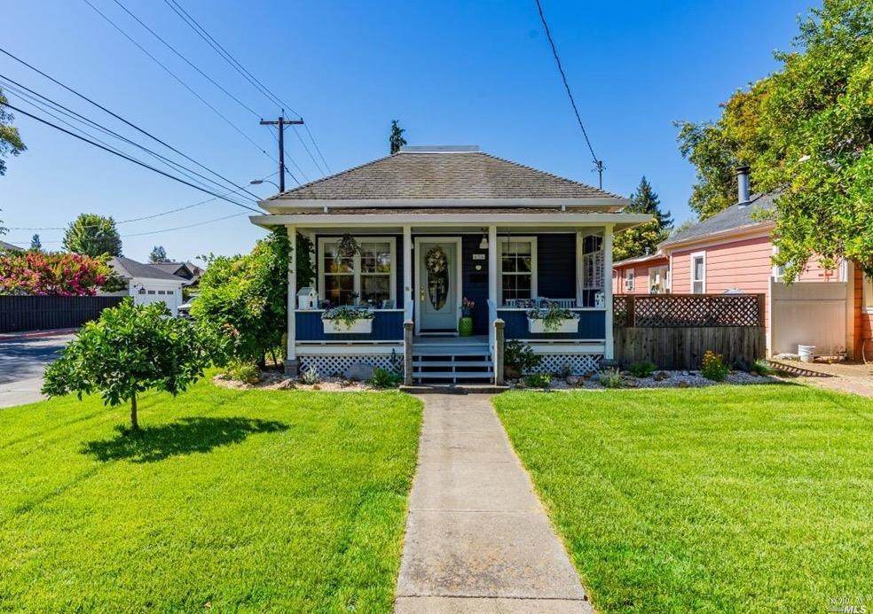 436 Tucker Street - Photo 1