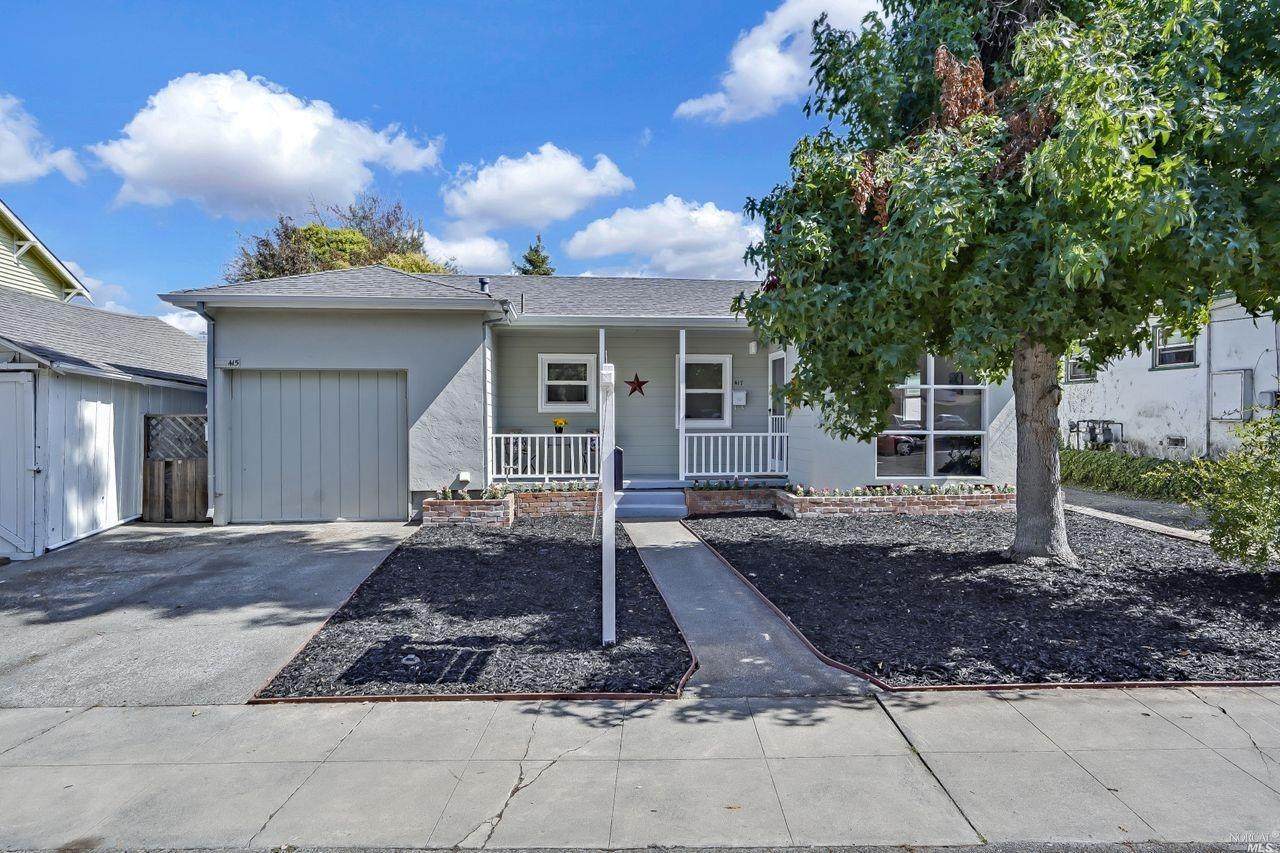 417 Douglas Street - Photo 1