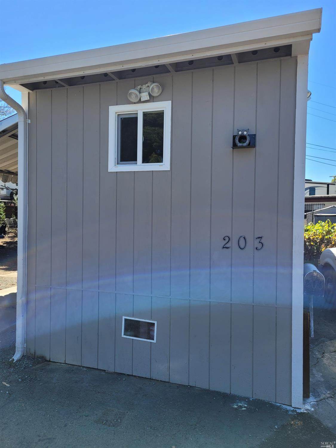203 Santa Cruz Court - Photo 1